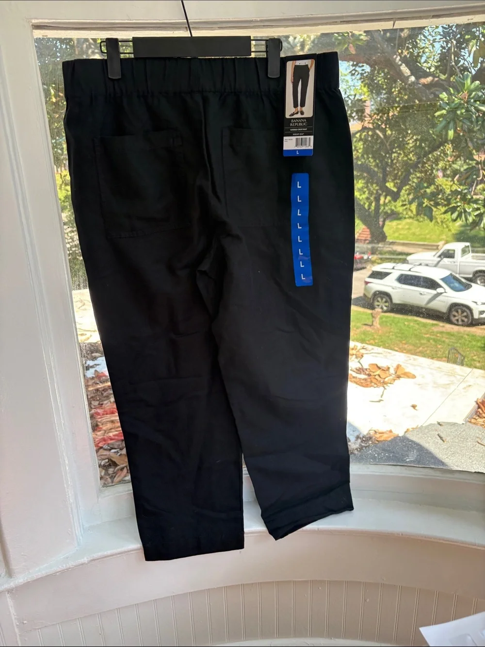 Banana Republic Black Cropped Elastic-Waist Pants-Size Large
